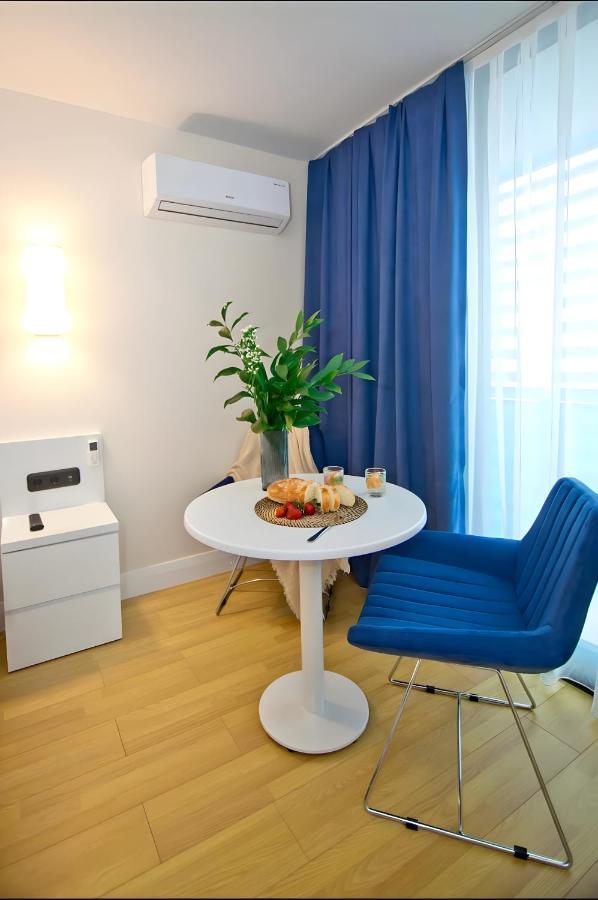 Panorama Orbi City Center Suite Batumi Bagian luar foto
